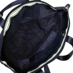 Classic Handbag LACOSTE - M Shopping Bag NF3619YA Marine 166 Navy Blue 13 Classic Handbag LACOSTE - M Shopping Bag NF3619YA Marine 166 Navy Blue -Lacoste Discount Store 06 3666165204461 plj 1