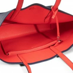 Classic Handbag LACOSTE - Shopping Bag NF2142AA Peacoat Salsa B50 Red, Navy Blue 12 Classic Handbag LACOSTE - Shopping Bag NF2142AA Peacoat Salsa B50 Red, Navy Blue -Lacoste Discount Store 3614039762500 06 kt